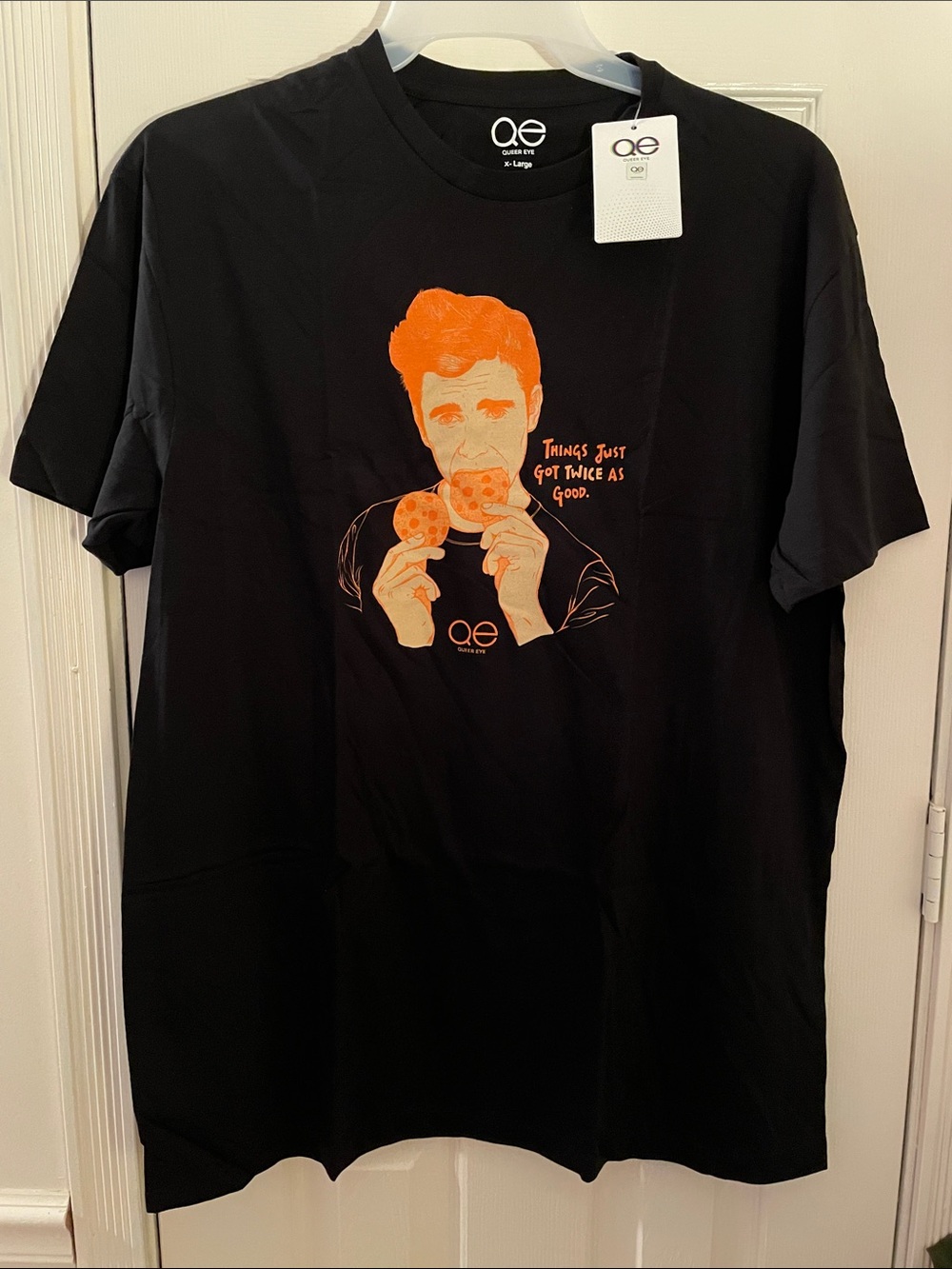 Men’s Black Graphic Tee with Orange Print NWT Xl